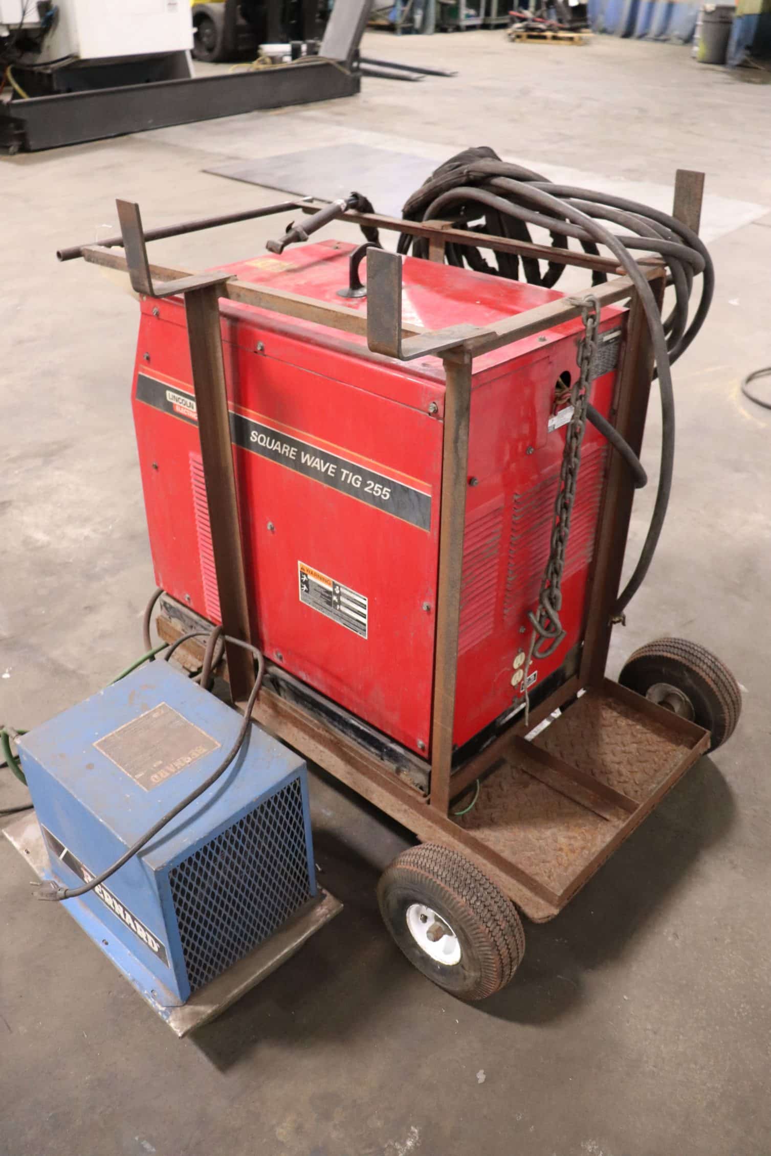 Lincoln Electric Square Wave Tig Tig Welder W Bernard Cooler The