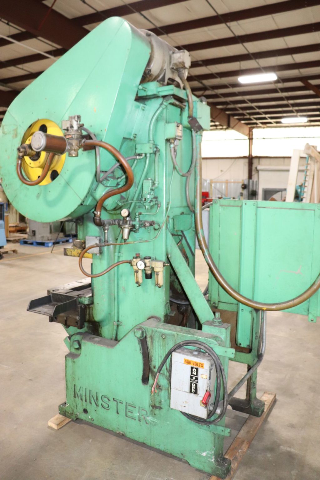 Minster No. 4 OBI Flywheel 32 Ton Air Clutch Stamping Punch Press The