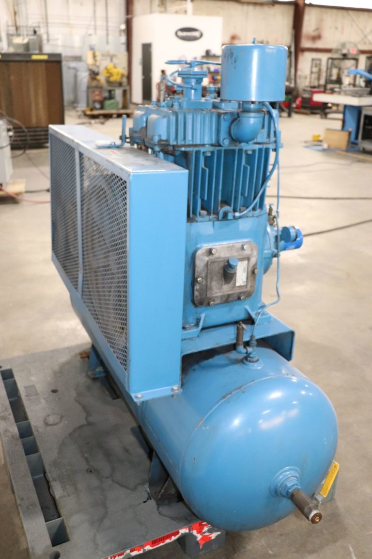 Quincy 340 7.5HP Reciprocating Horizontal 120 Gallon Air Compressor