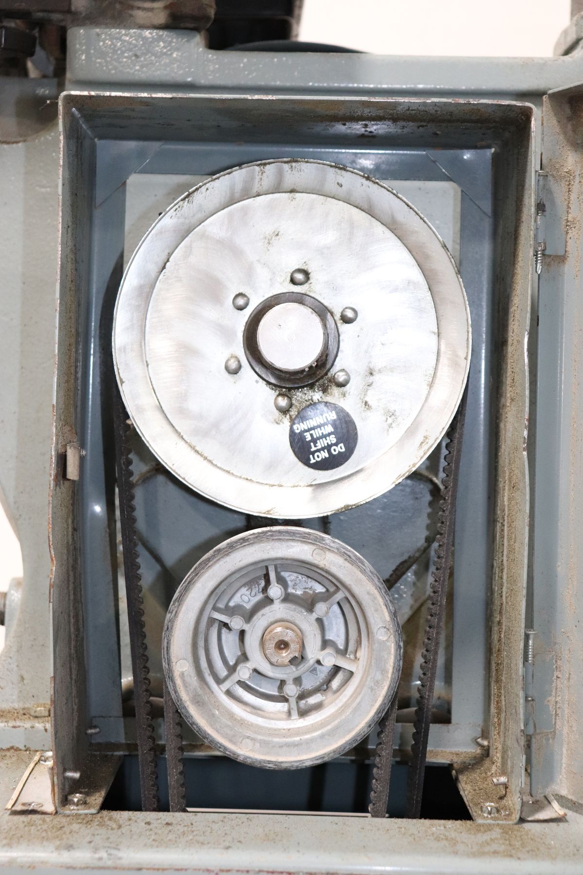 Delta 52965 14" Vertical Band Saw The Equipment Hub