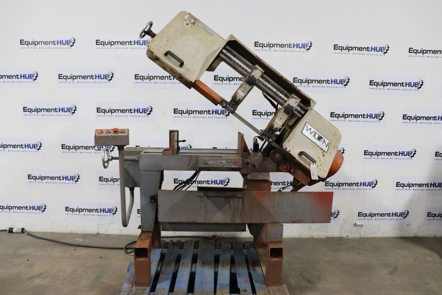 Wilton 7040 10" x 16" Horizontal Variable Speed 2HP Band Saw The