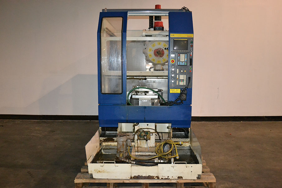 Fanuc C-Model 10 Drill Mate Drilling & Tapping Machining Center, CNC Mill