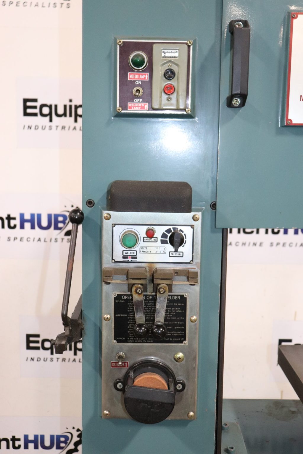 Enco 450 18" Variable Speed Vertical Band Saw The Equipment Hub