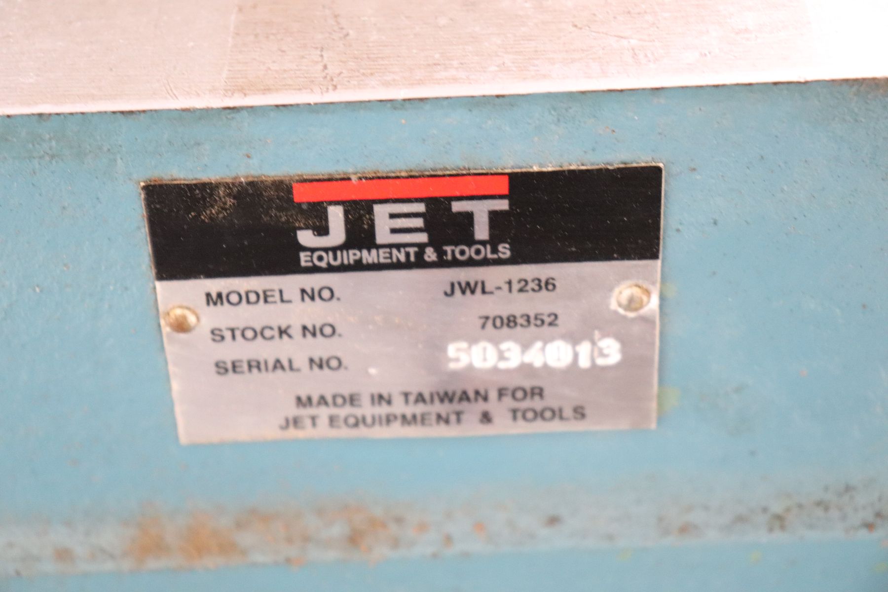 Jet JWL1236 12" x 341/2" Variable Speed Wood Lathe with Stand The