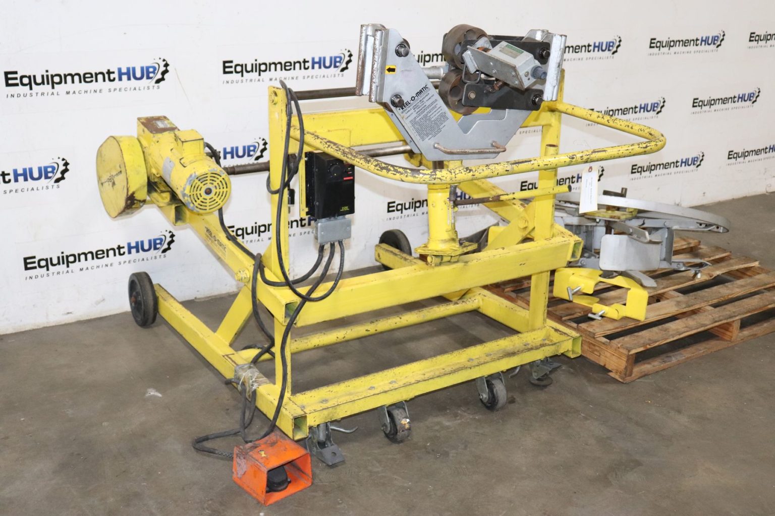 ReelOMatic TS2 2,000 Lb. Capacity Wire Spool Coiling Machine w/ 1700