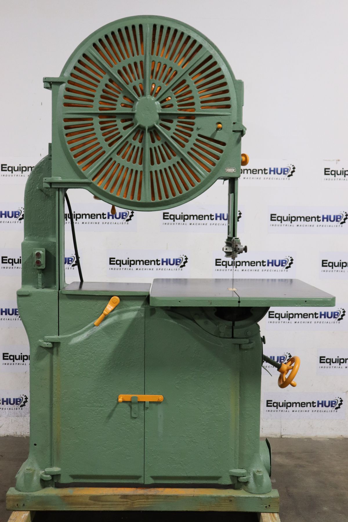 Yates American Y36 Direct Drive 36″ Vertical Band Saw The Equipment Hub