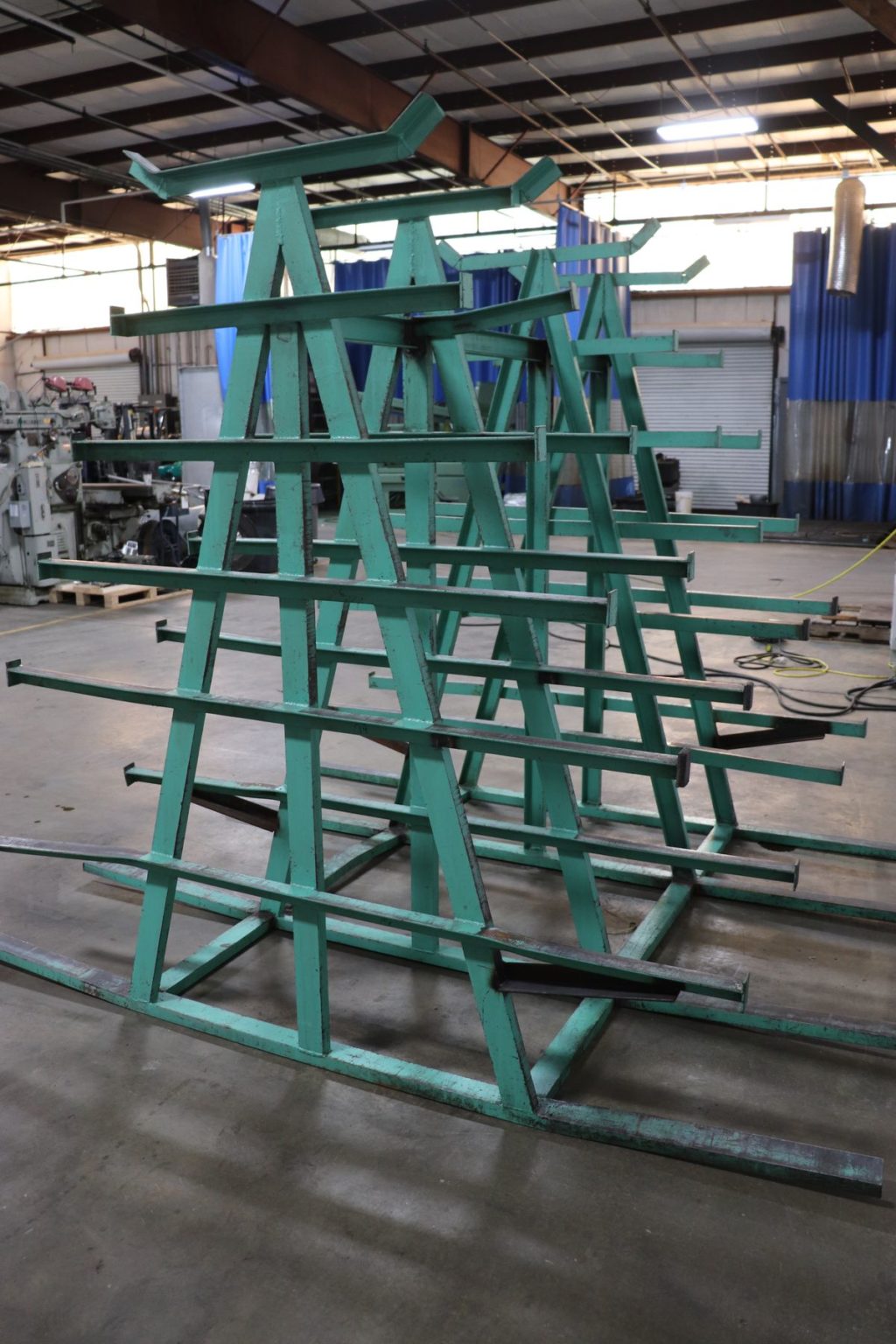 Double Sided Steel Cantilever Rack / Horizontal Storage Rack, 108