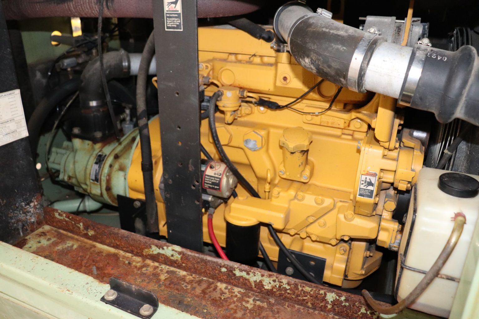 Sullair 185 DPQ JD 185 CFM Portable Towable Air Compressor The Equipment Hub