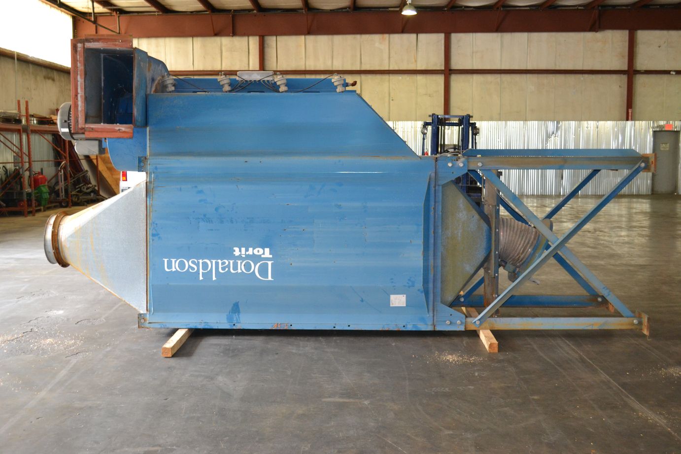 Donaldson Torit DFO4-16 Downflo Oval 30HP Filter Type Dust Collector