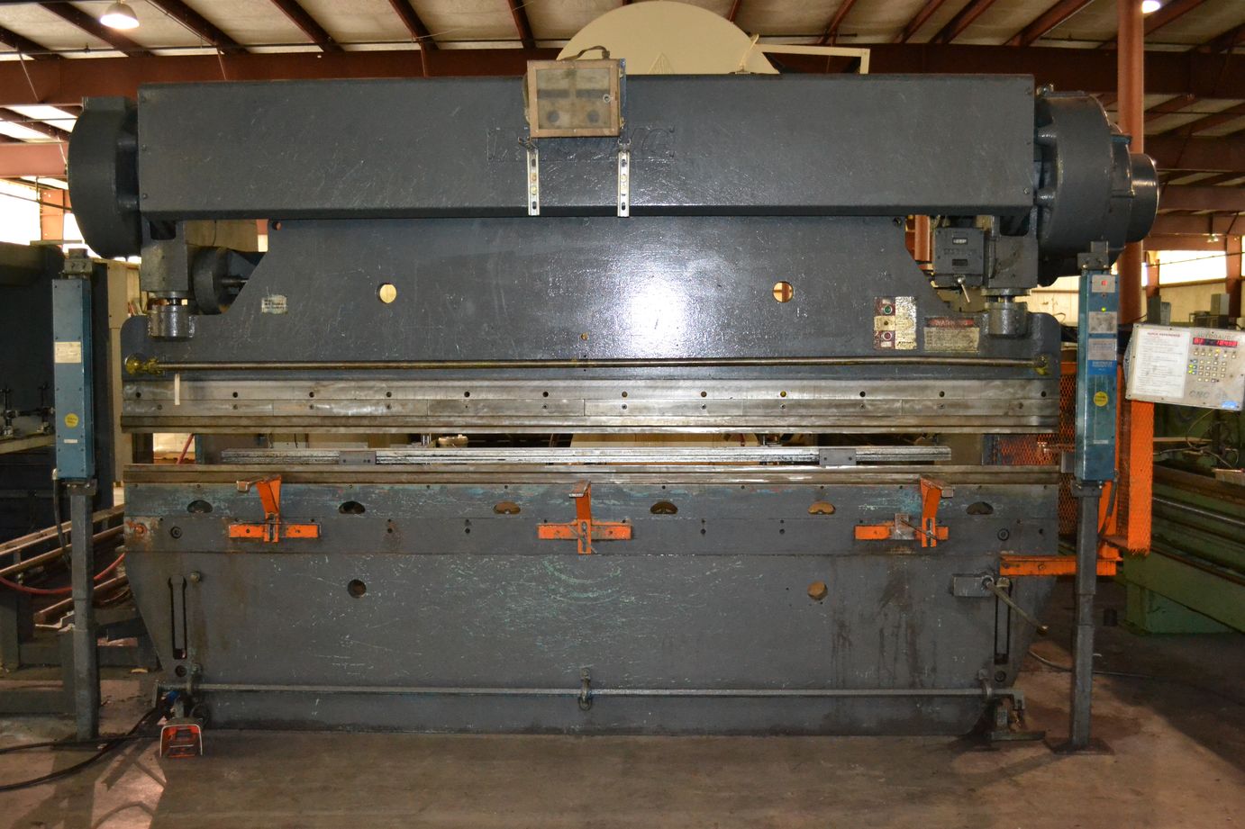 Wysong 90-10 90 Ton x 12' Mechanical Press Brake w/ Autogauge CNC 99 Back Gauge