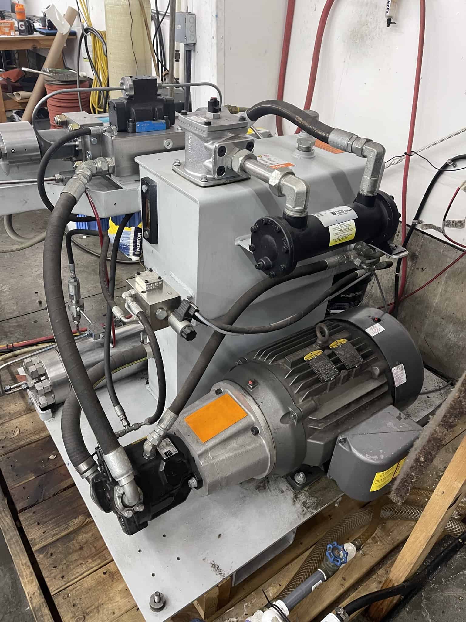 Flow Mach 2 3020c Dual Head CNC Waterjet - The Equipment Hub