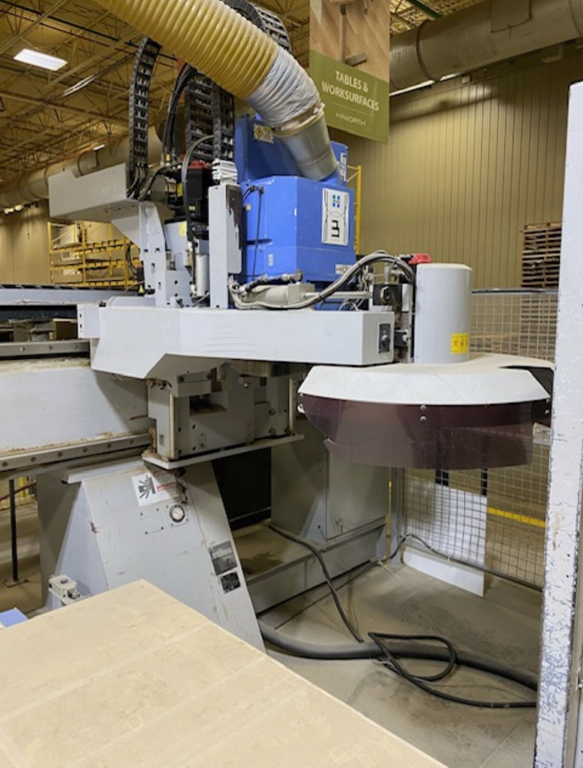 Heian 482PBMC-3118 Twin Table CNC Router - The Equipment Hub