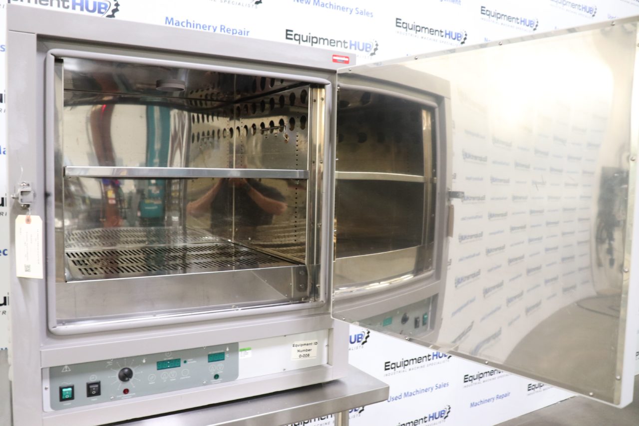 Exploring the Advantages of Gravity Convection Ovens