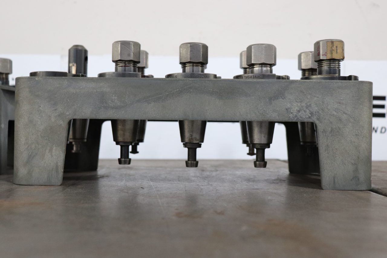 Universal Eng. NST 40 Acura Grip Collet Tool Holders, 20 Total Units