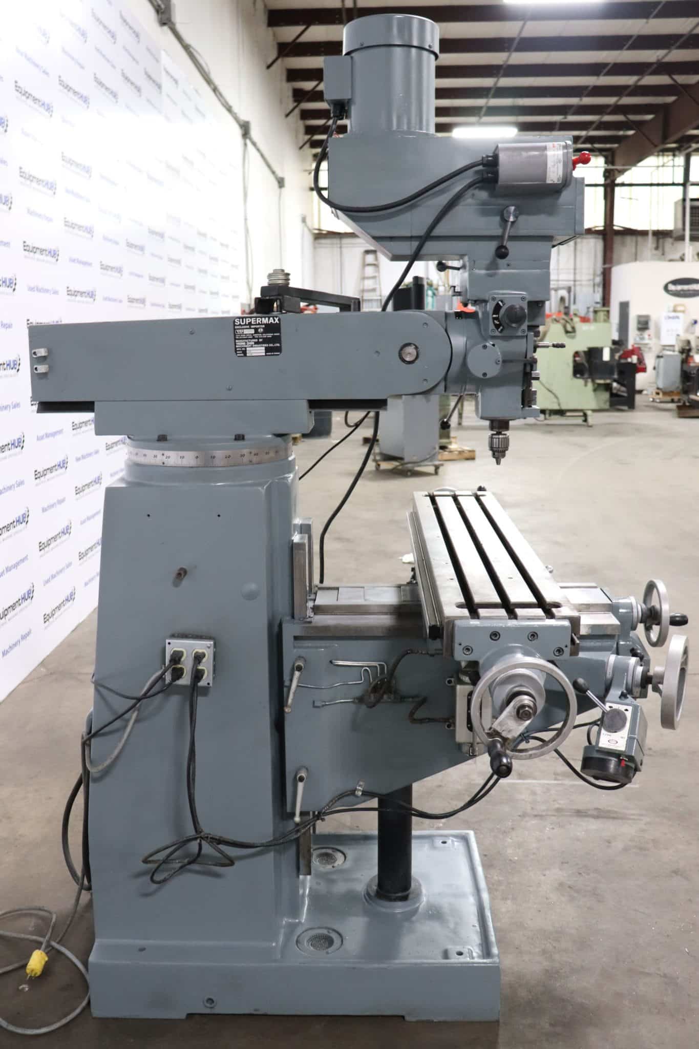 Supermax YCM16VS 9" x 49" Variable Speed Vertical Milling Machine, Acu