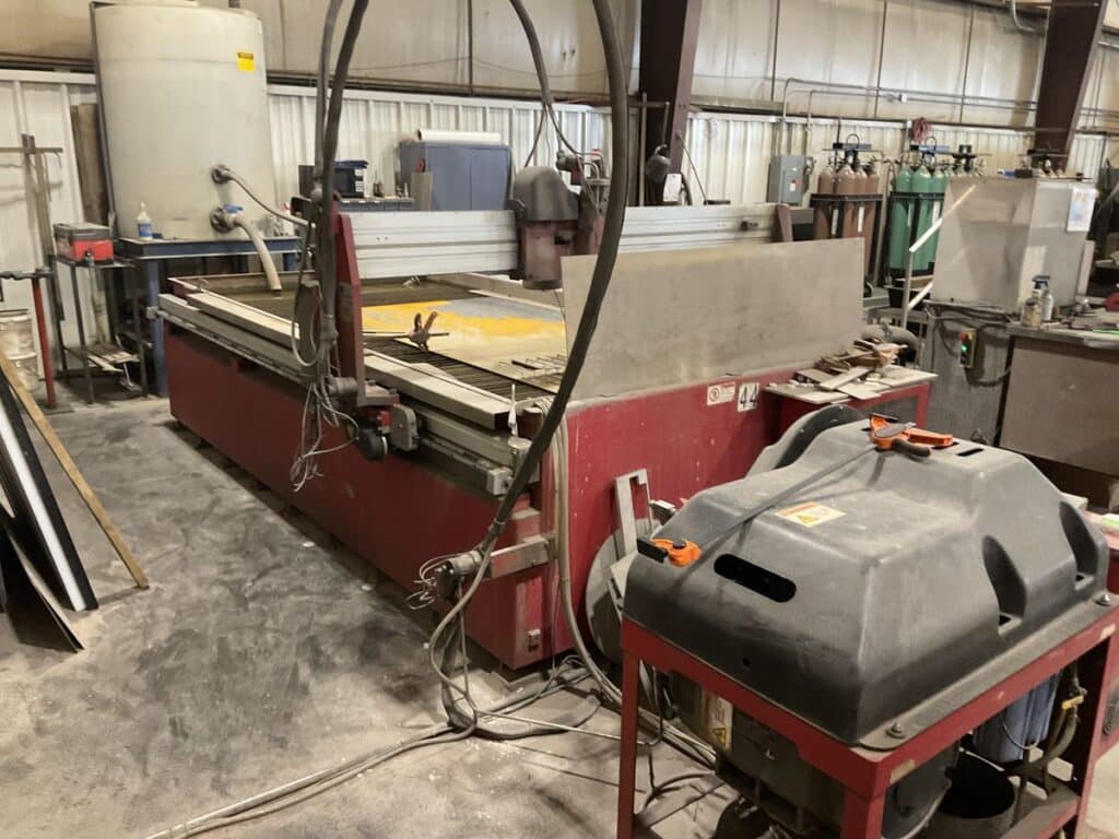 Omax Maxiem 1530 5' X 10' CNC Waterjet - The Equipment Hub