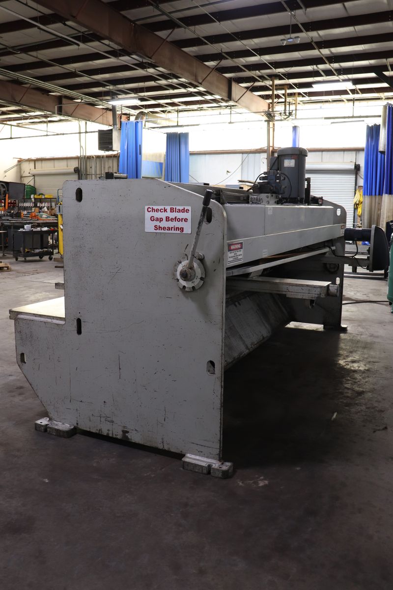 Accurshear 625012 12' Hydraulic Power Squaring Shear w/ Programmable ...