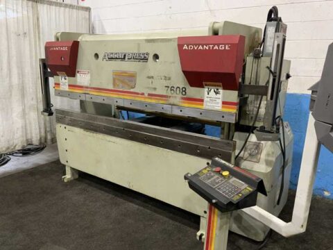 Accurpress Advantage 7608 60 Ton x 8' CNC Press Brake (2005)