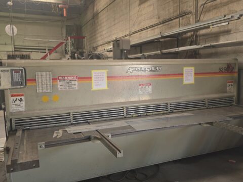 Accurshear 625012 1/4" x 12' Hydraulic Power Squaring Shear w/ Programmable Back Gauge