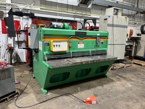 Accurshear 62506 1/4’ x 6' Hydraulic Power Squaring Shear