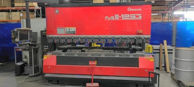 Amada FBD1253NT 125 Ton CNC Press Brake