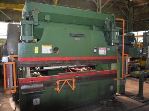 Cincinnati 135ASX8 135 Ton x 10' CNC Hydraulic Press Brake