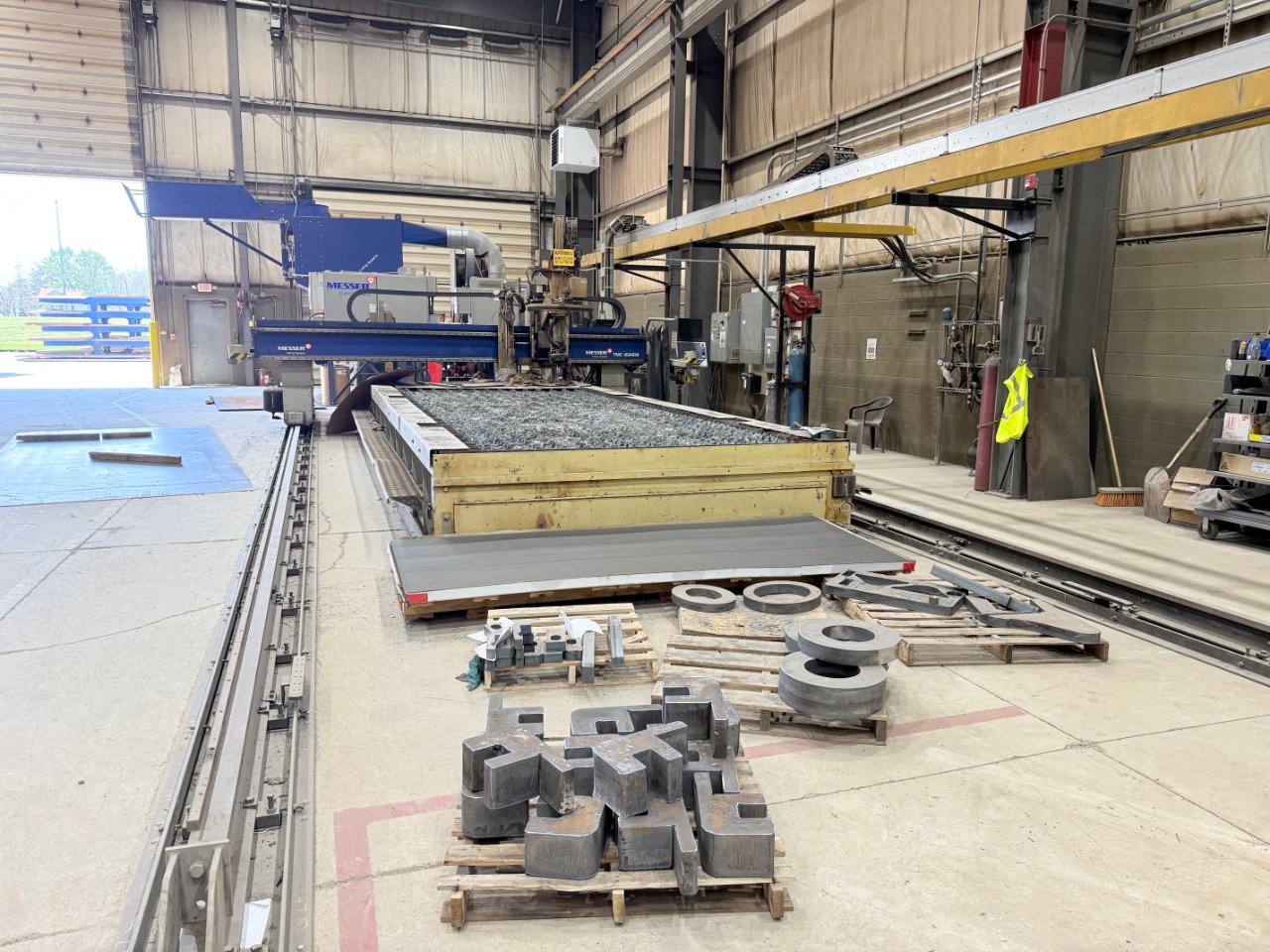 Messer TMC4500 DB 10' x 24' Heavy Duty Plate Processing Machine