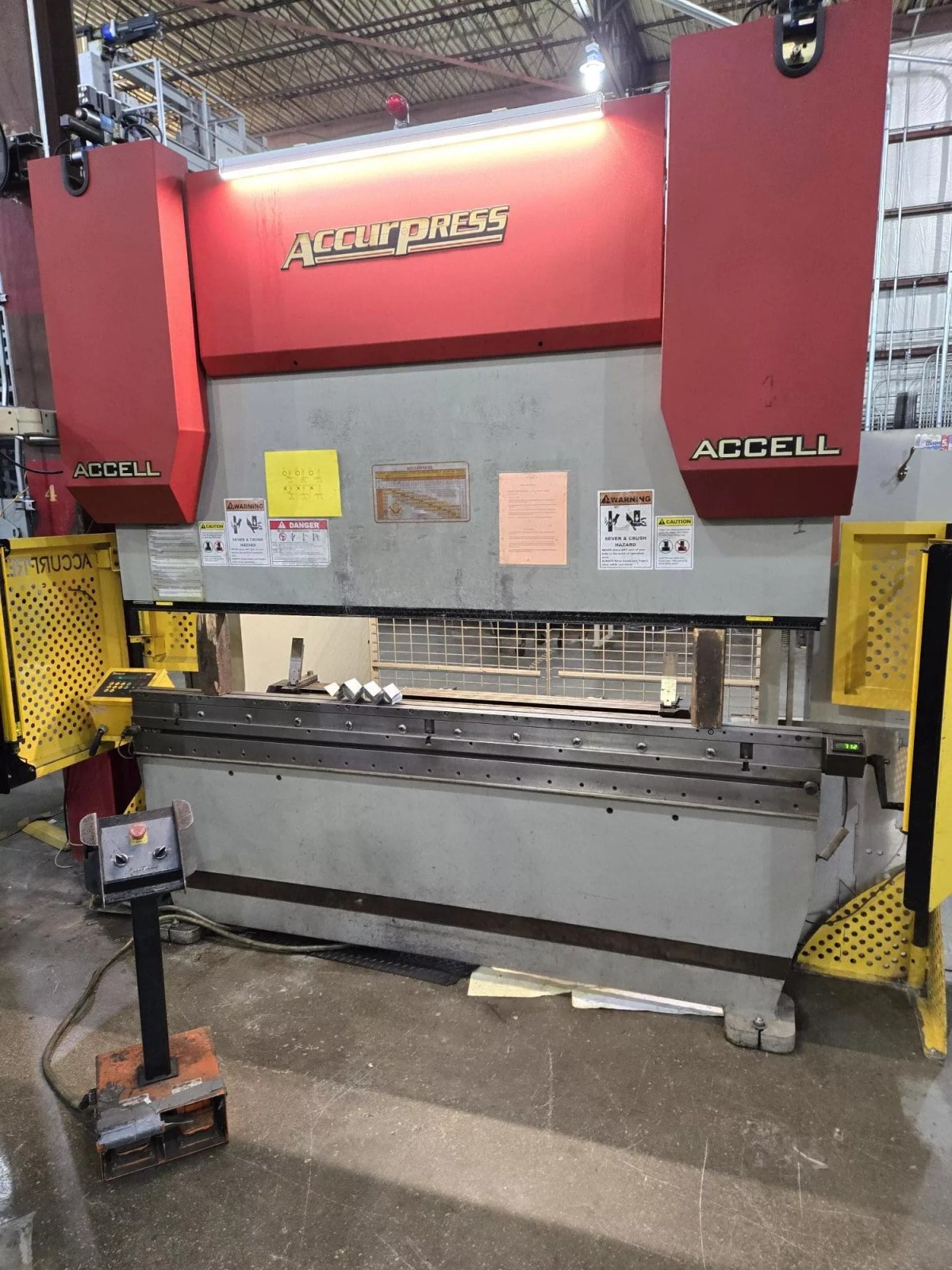 Accurpress Accell 5908 90 Ton x 8' Hydraulic Press Brake