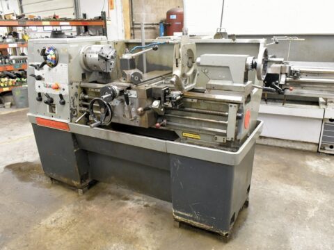 Clausing Colchester 15" x 30" Geared Head Engine Lathe