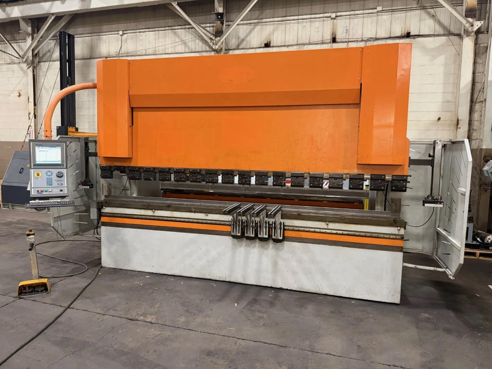 Ermaksan CNC SAP 12 X 176 176 Ton x 12' CNC Hydraulic Press Brake
